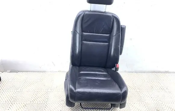 Honda CR-V Front passenger seat 