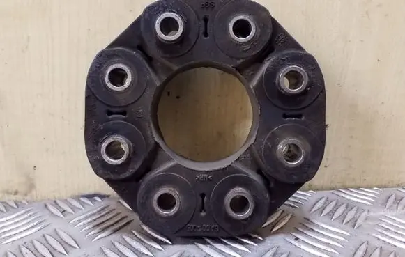 Mercedes-Benz E W212 Rear prop shaft donut coupling/joint 