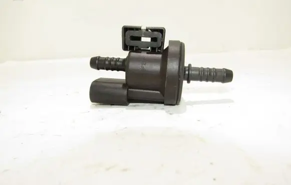 Audi A6 S6 C6 4F Vacuum valve 06E906517A