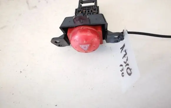 Hazard light switch