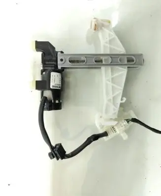 BMW 5 F10 F11 Seat adjustment motor 7314217