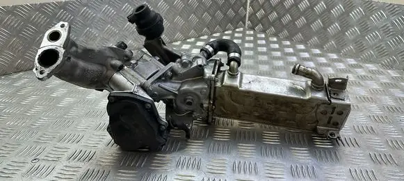 Mercedes-Benz E W212 EGR valve A6511400675 A6511420467 A6511400760