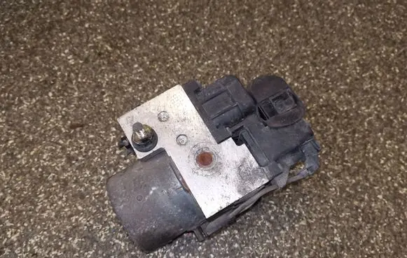 Toyota Avensis T220 ABS Pump 0273004229