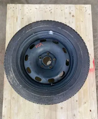Volkswagen Fox R14 spare wheel 