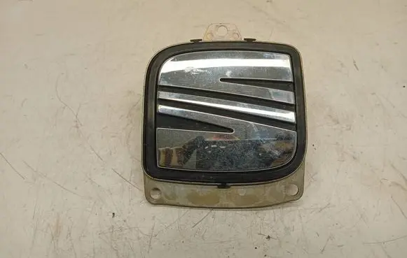 Seat Ibiza III (6L) Tailgate/trunk/boot exterior handle 6L6827565B