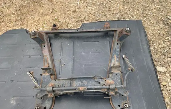 Ford Mondeo Mk III Front subframe