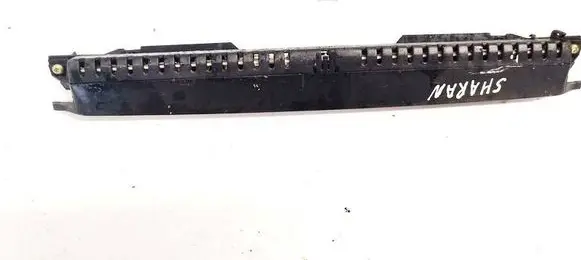 Volkswagen Golf IV Third/center stoplight 7M3945097A