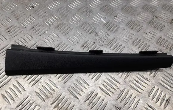 Porsche Macan (95B) (A) pillar trim 95B868240