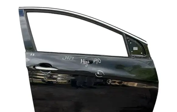 Hyundai i40 Front door