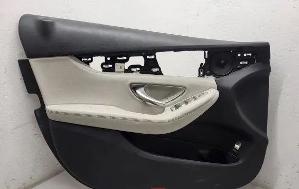 Mercedes-Benz C W205 Front door card panel trim