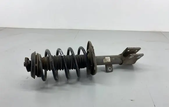 Peugeot 5008 Front shock absorber with coil spring