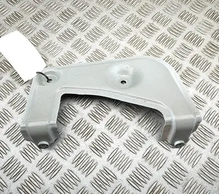 BMW X6 G06 Fender mounting bracket 7418220