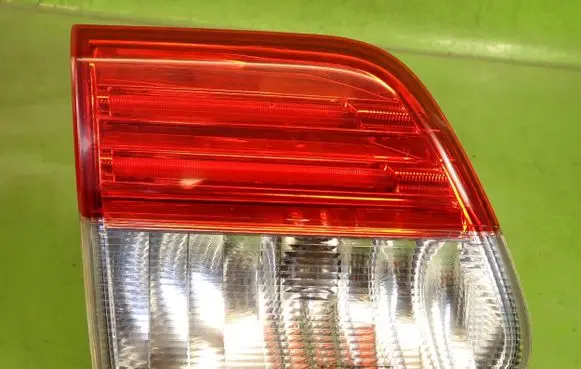 Toyota Avensis T270 Rear/tail lights