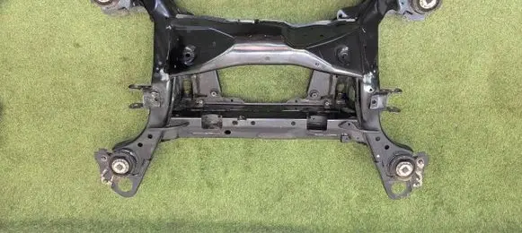 Volvo XC60 Rear subframe 32331541 0811225050 0811225030