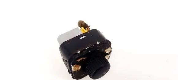 Volkswagen PASSAT B6 Wing mirror switch 1K09595656