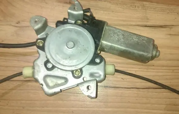 Nissan Maxima Front door window regulator motor