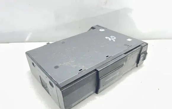Mercedes-Benz CLK A208 C208 CD/DVD changer A0028207989