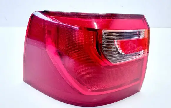 Seat Alhambra (Mk2) Rear/tail lights 7N5945095H