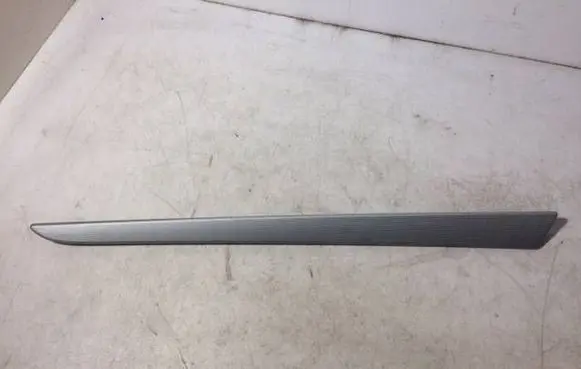 Porsche Cayenne (9PA) Front door trim bar 7L5867085