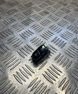 Volvo XC90 Central locking switch button 31443864 17W177