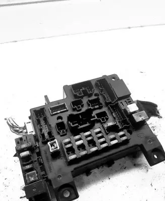 Mitsubishi Outlander Fuse box set 8637A319