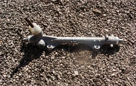 Mitsubishi Outlander Steering rack