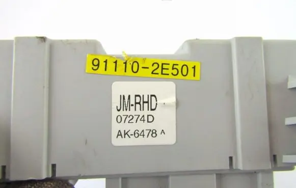 Hyundai Tucson JM Fuse module 911102E501