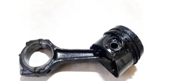 Volvo S40, V40 Piston with connecting rod
