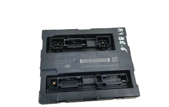 Audi A4 S4 B8 8K Comfort/convenience module 8K0907064GC 5DK00991877