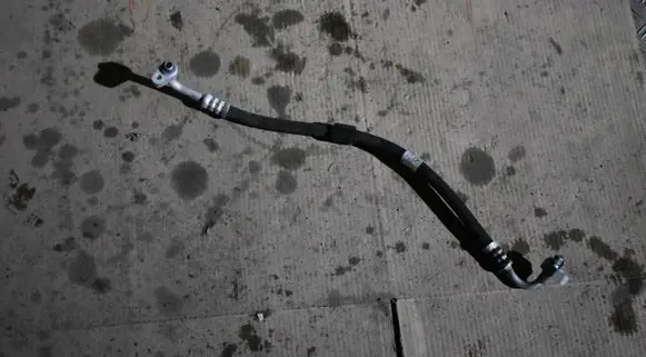 Mercedes-Benz GLE W167 Engine coolant pipe/hose A1678305300555525