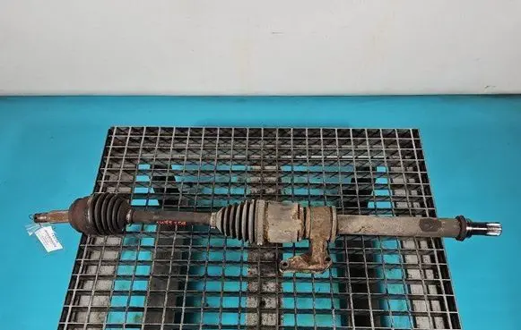 Front driveshaft