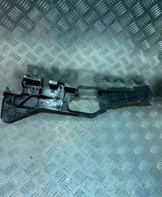 Smart ForTwo I Front bumper mounting bracket 0000915