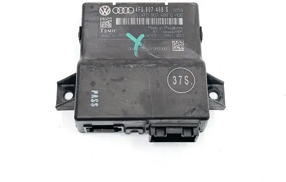 Audi Q7 4L Gateway control module 4F0907468S