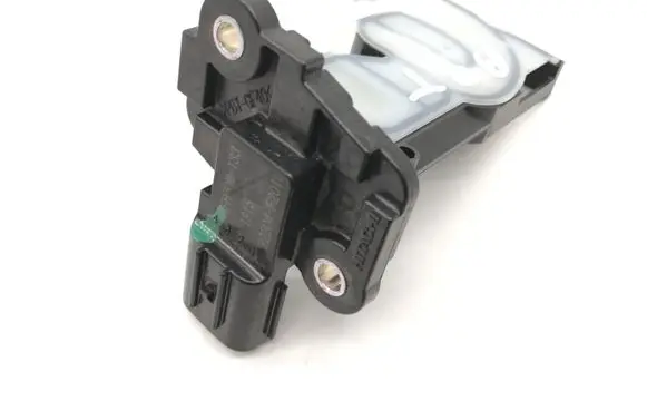 Toyota C-HR I Mass air flow meter 22204F2010