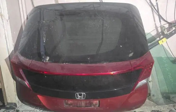 Honda Civic IX Tailgate/trunk/boot lid