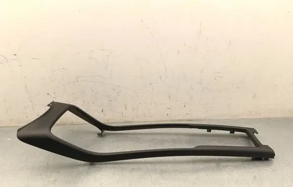 Volvo XC40 Center console decorative trim 32226897 32226898