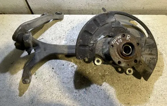 Volkswagen Phaeton Front wheel hub