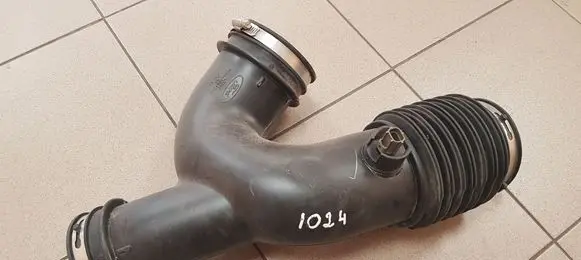 Ford F150 Air intake hose/pipe FL349B642C