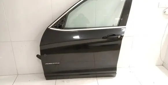 BMW X3 F25 Front door 