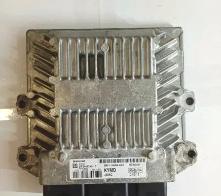Ford Focus Engine control unit/module 8M5112A650AMD 5WS40735DT