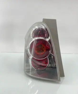 Toyota Corolla Verso AR10 Rear/tail lights 