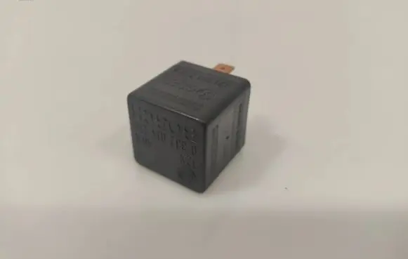 Audi A6 S6 C5 4B Other relay 431951253H 0332014156