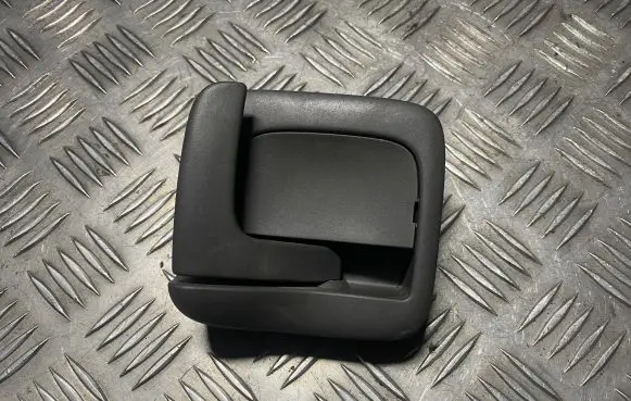 Volvo V70 Engine bonnet (hood) release handle 8650740