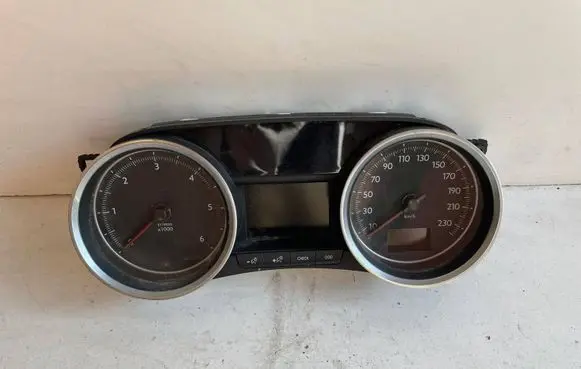 Peugeot 508 Speedometer (instrument cluster) 5550030709
