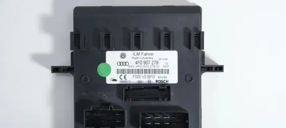 Audi A6 S6 C6 4F Comfort/convenience module 4F0907279