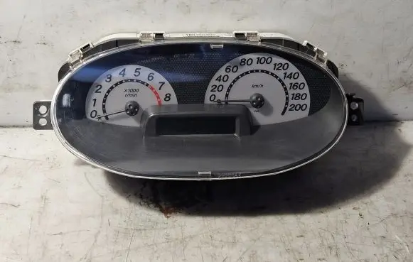 Toyota Yaris Speedometer (instrument cluster) 8380052330 82346001