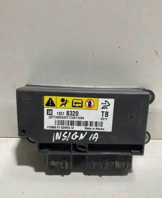Opel Insignia A Airbag control unit/module 13578320 A38320T110911099