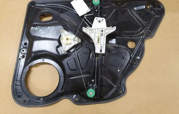 Volkswagen PASSAT B6 Rear window lifting mechanism without motor 980877101 3C4839755H 0613219451