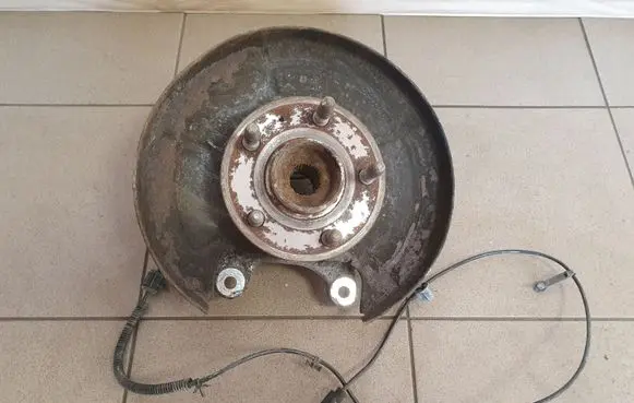 Opel Insignia A Rear wheel hub