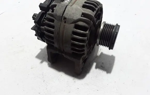 Renault Twingo II Generator/alternator 8200660033